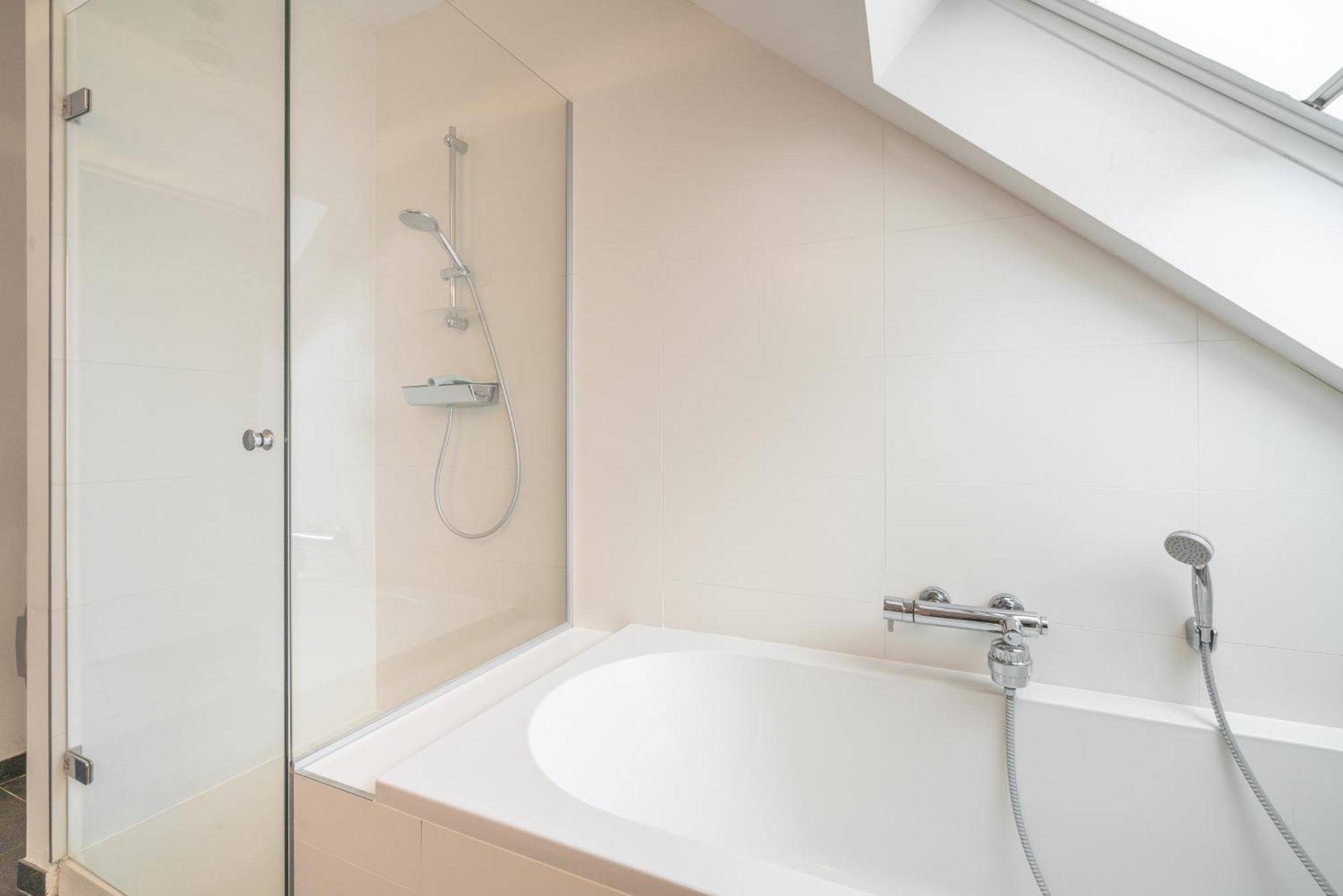 Light House Lodge. Apartment In Center Of Antwerp Antuérpia Exterior foto