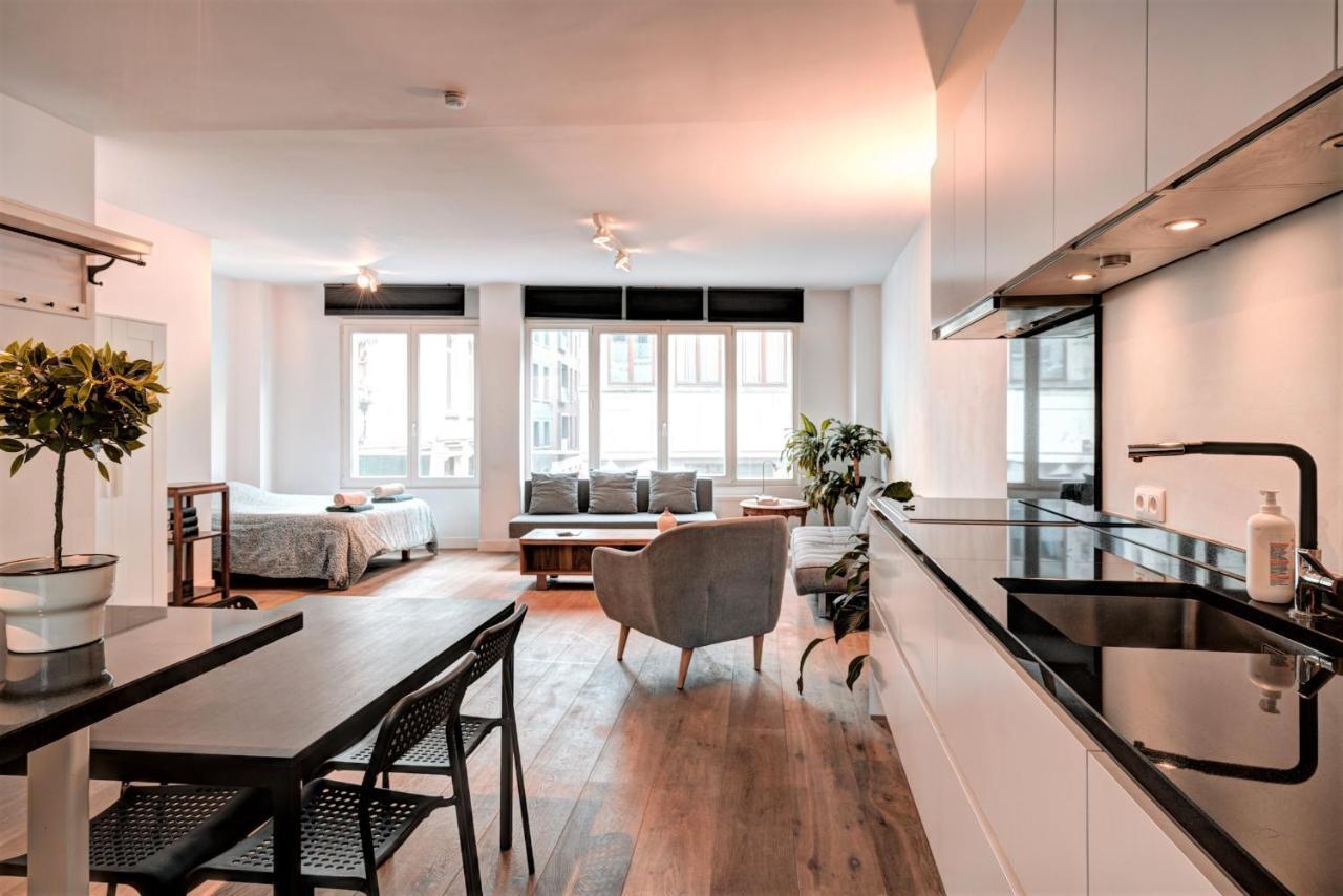 Light House Lodge. Apartment In Center Of Antwerp Antuérpia Exterior foto